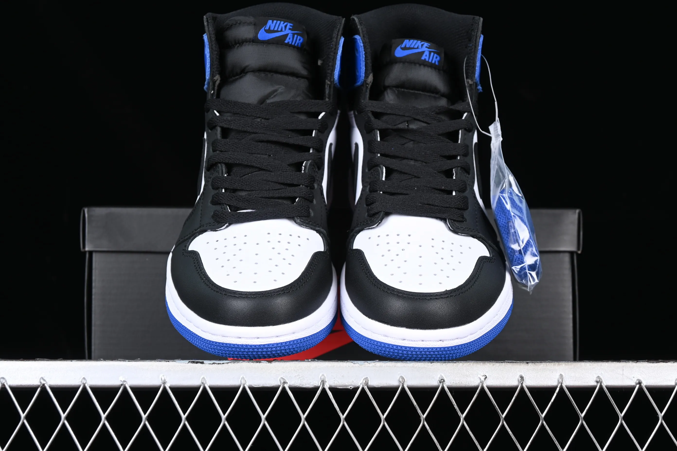 All categories Air Jordan Jordan series basketball shoes Air Jordan 1 High Air Jordan 1 Hihg "Fragment" AJ1 Joe 1 Lightning Hiroshi Fujiwara 716371-040